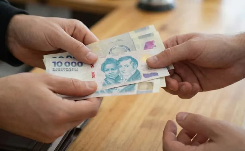 En junio llegará el pago del aguinaldo para trabajadores y jubilados